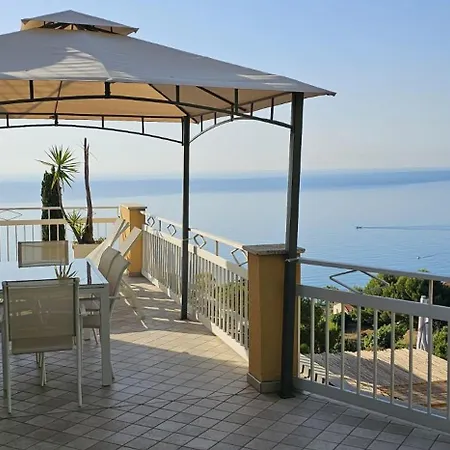 La Conchiglia Vista Mare Apartment Imperia