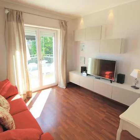 La Conchiglia Vista Mare Апартаменты Империя